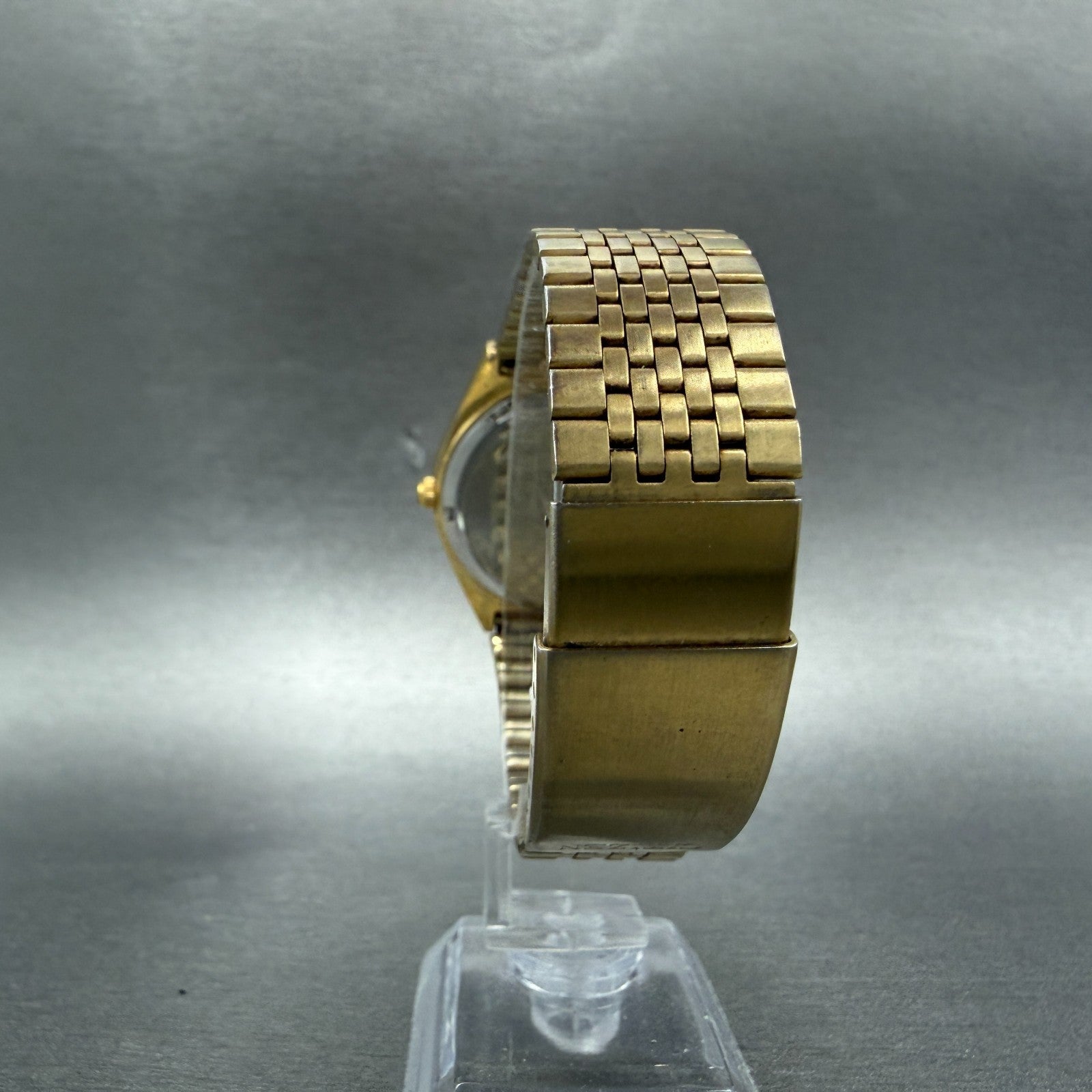 Citizen CQ Watch Men 35mm Champagne Dial Gold Tone Daydate READ!!!!! New Battery7