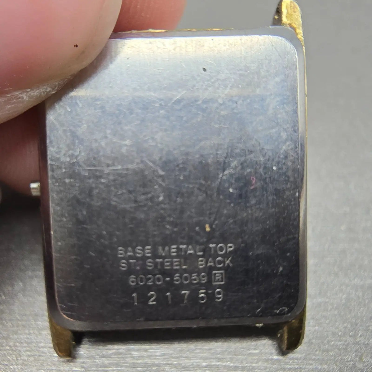 Seiko 6020-5059 Watch Case Gold Tone Rectangle 25mm Vintage6