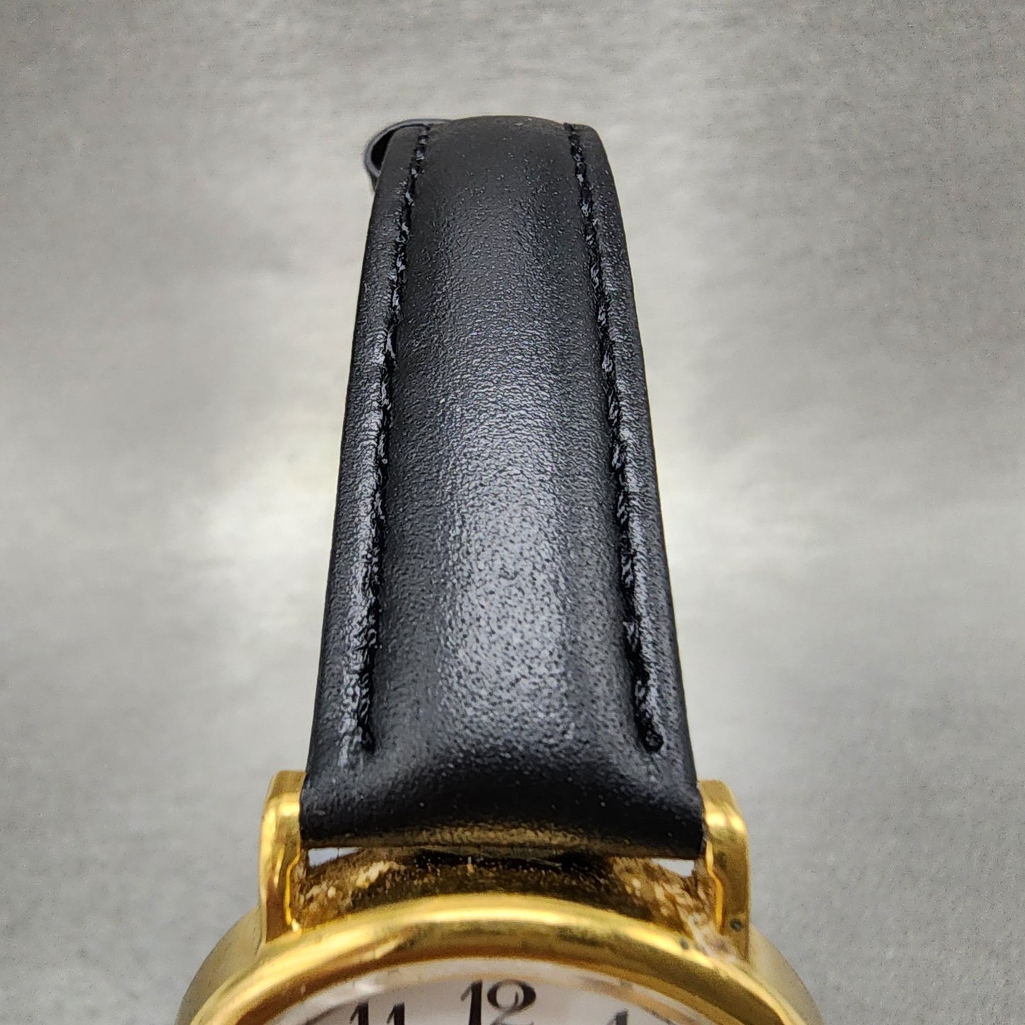 Orient Sentimental Graffiti You Watch Men 32mm White Dial Gold Tone New Battery4