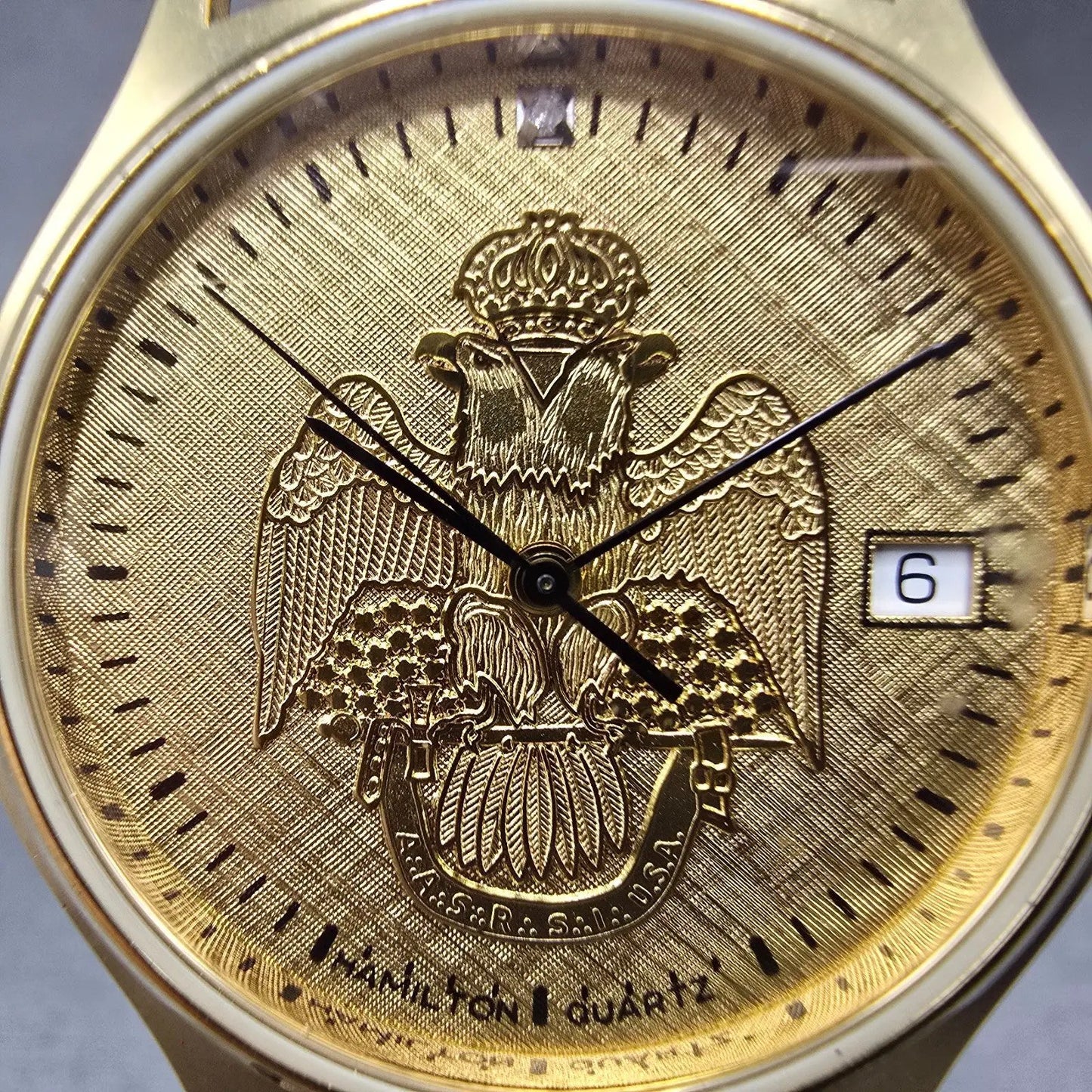 Hamilton Masonic Watch Men 34mm Gold Dial Gold Tone Date Round 9812 New BatteryP1