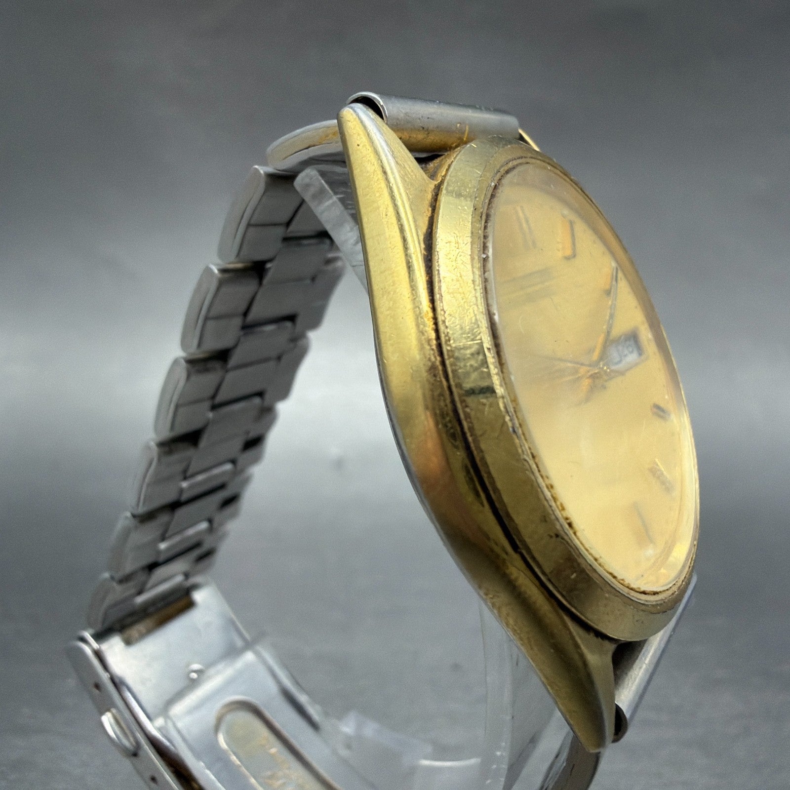 Citizen CQ Watch Men 36mm Gold Dial Gold Tone Daydate Round 6100-S96401 PARTS4