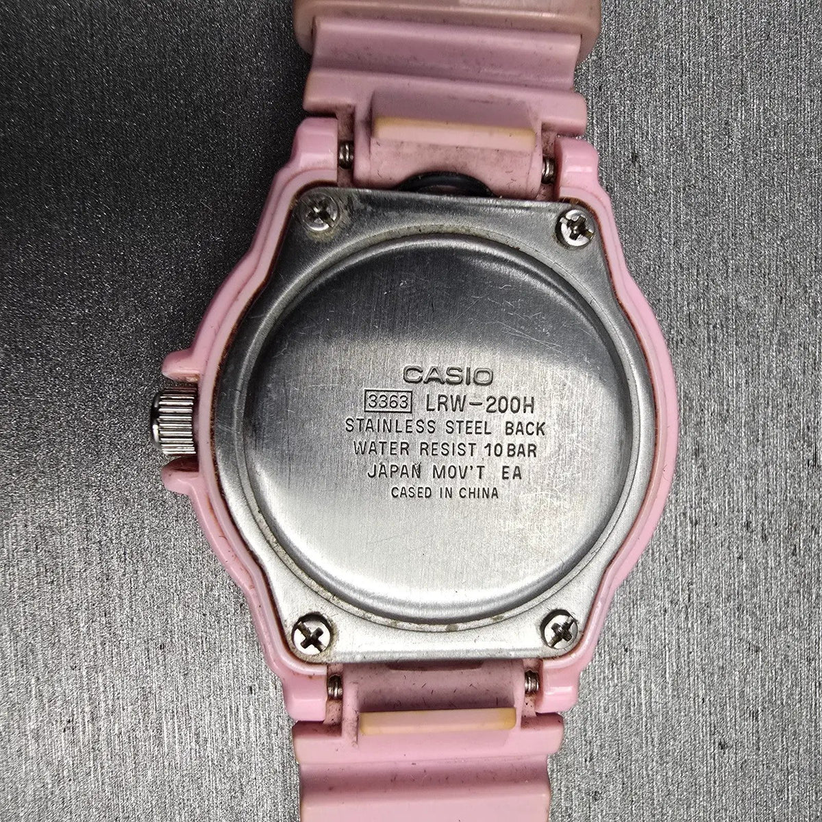 Casio Dive Watch Women 33mm White Dial Pink Date Round LRW-200H New Battery10