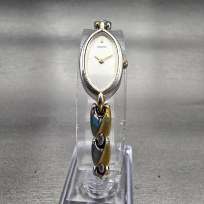 Seiko Watch Women 13mm Silver Dial Two Tone Oval 1E20-5270 New Battery Vintage5
