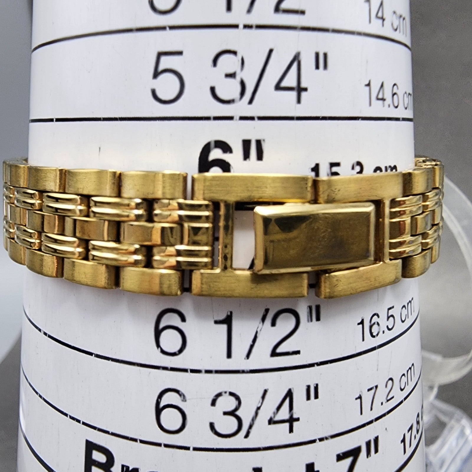 Seiko watch Women 24mm Champagne Dial Gold Tone Round V4011600 New Battery10