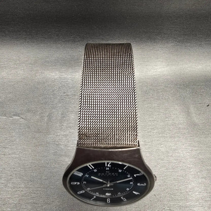 Skagen Watch Men 37mm Blue Dial Titanium Date Round 233XLTTN Mesh Band New Batt4