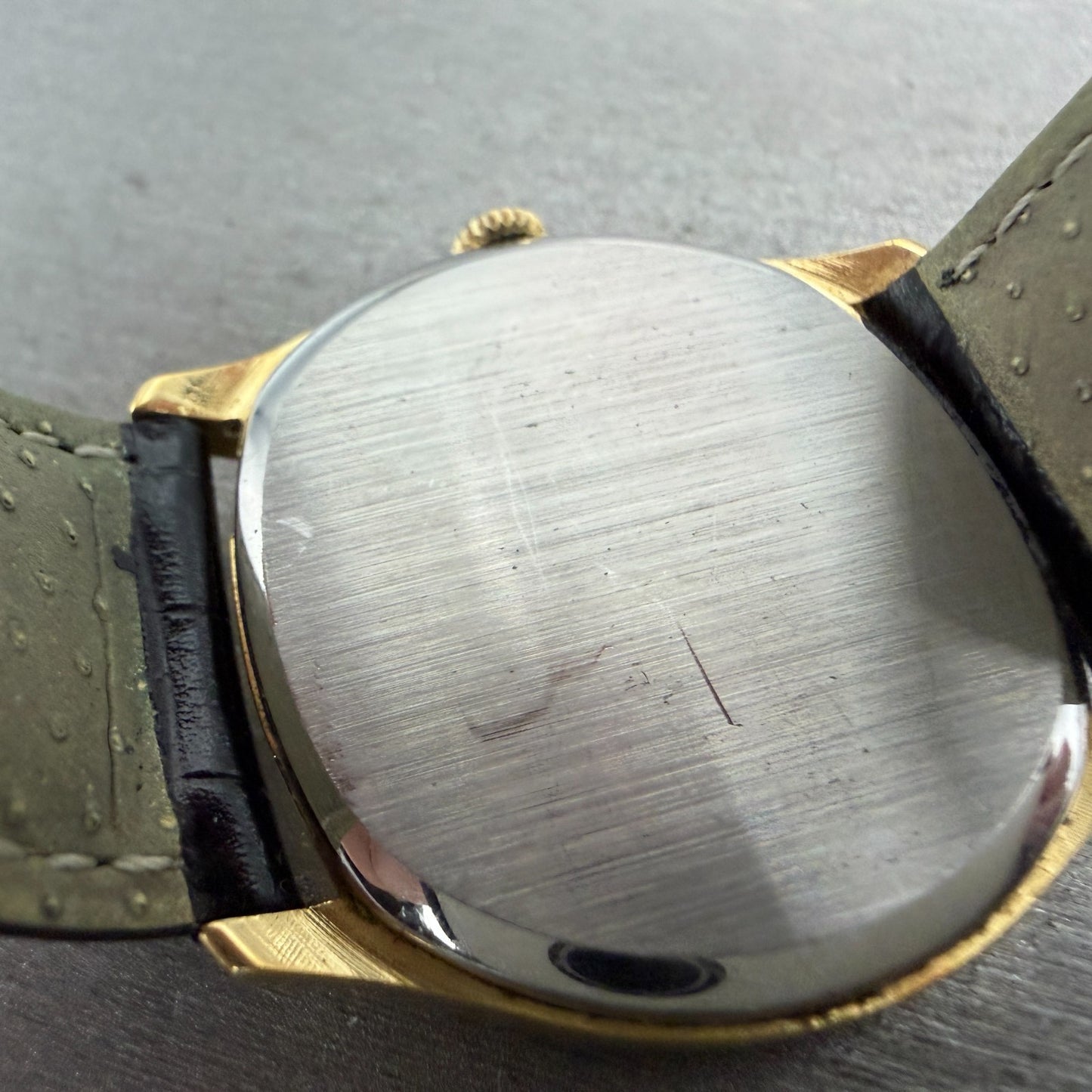 Tissot Watch Men 34mm Gold Dial Gold Plated Oval Manual Wind Runs Vintage9