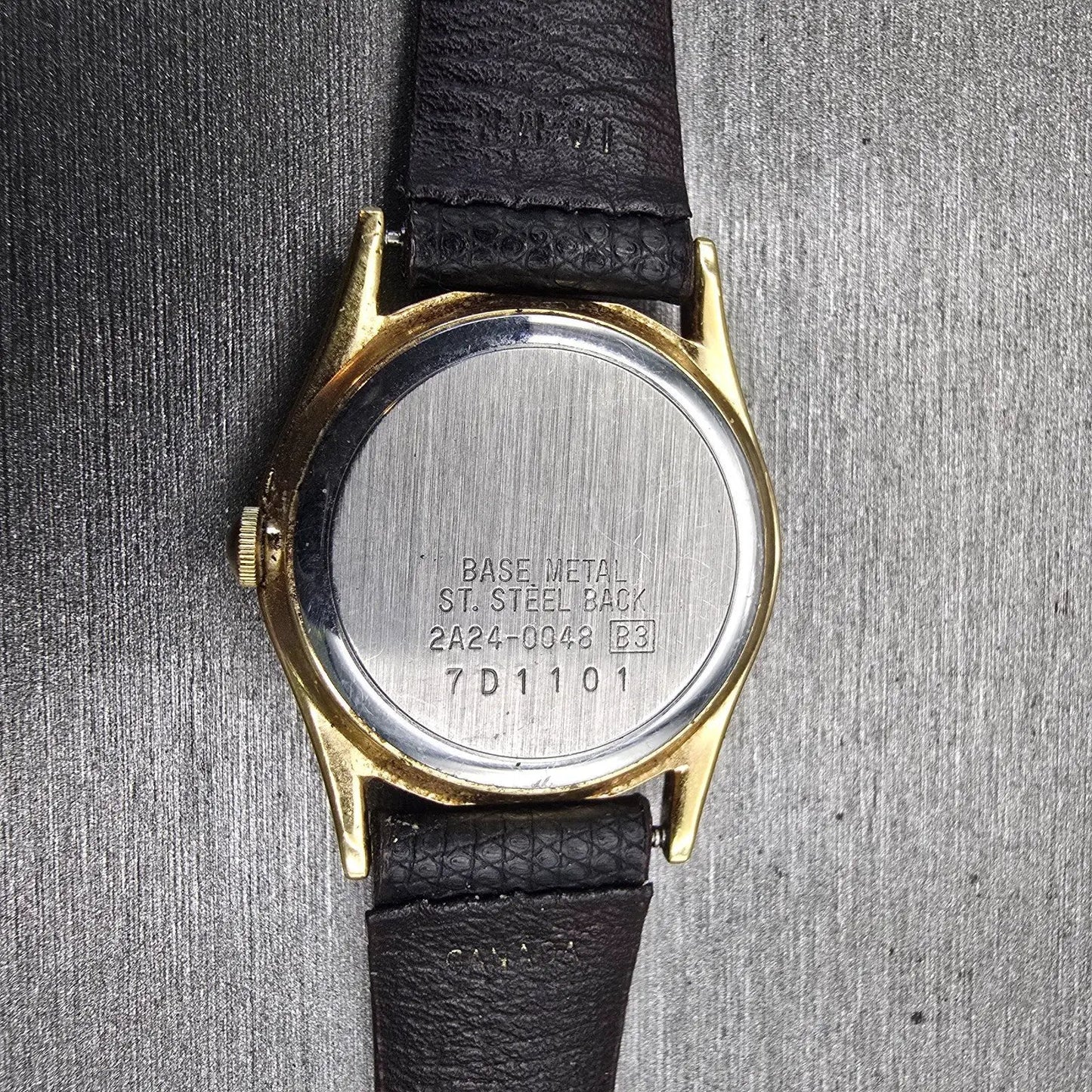 Seiko Moon Phase Watch Women 24mm Cream Dial Gold Tone Round 2A24-0028 New Batt10