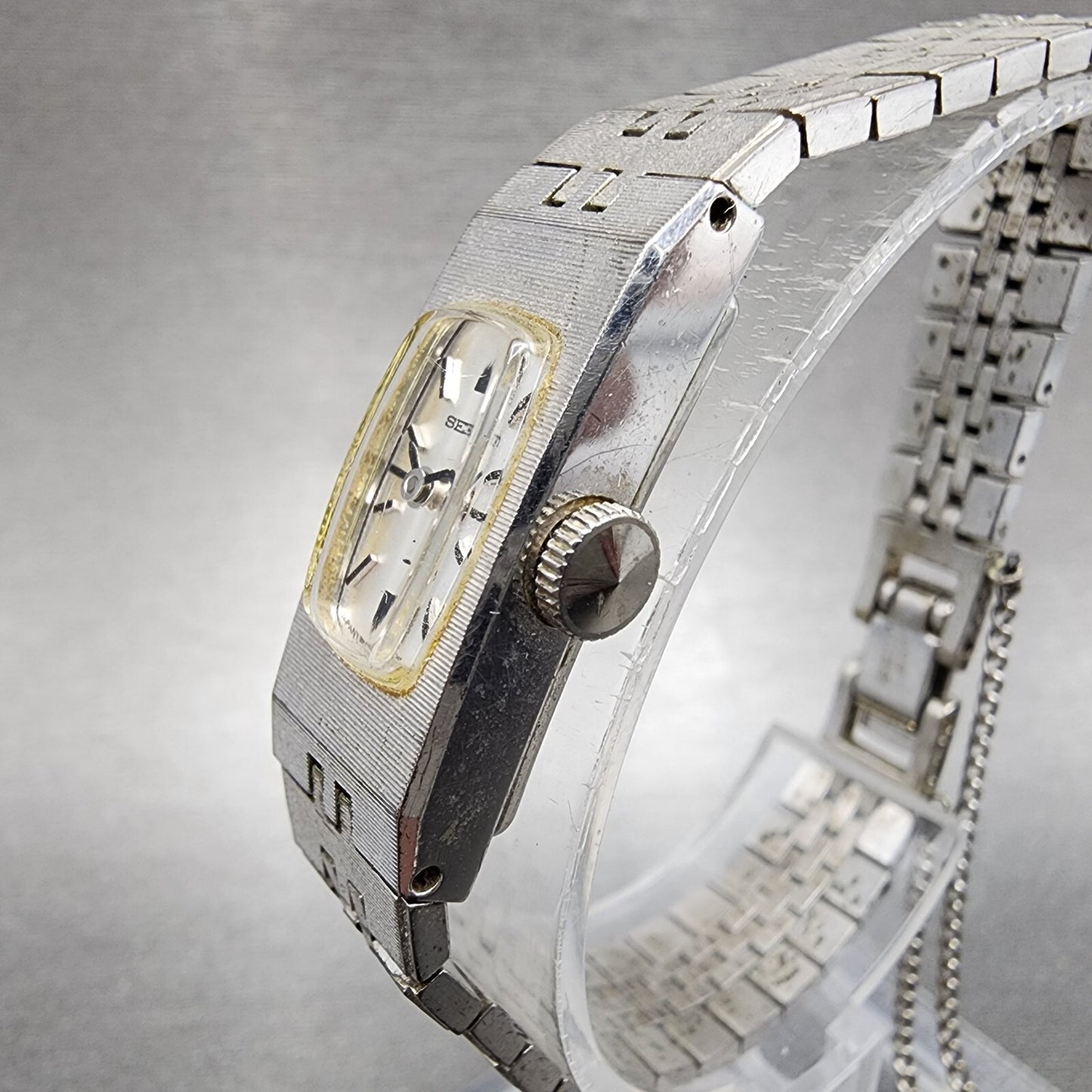 Seiko Watch Women 12mm Silver Dial Silver Tone Rectangle 15203339 New Battery2