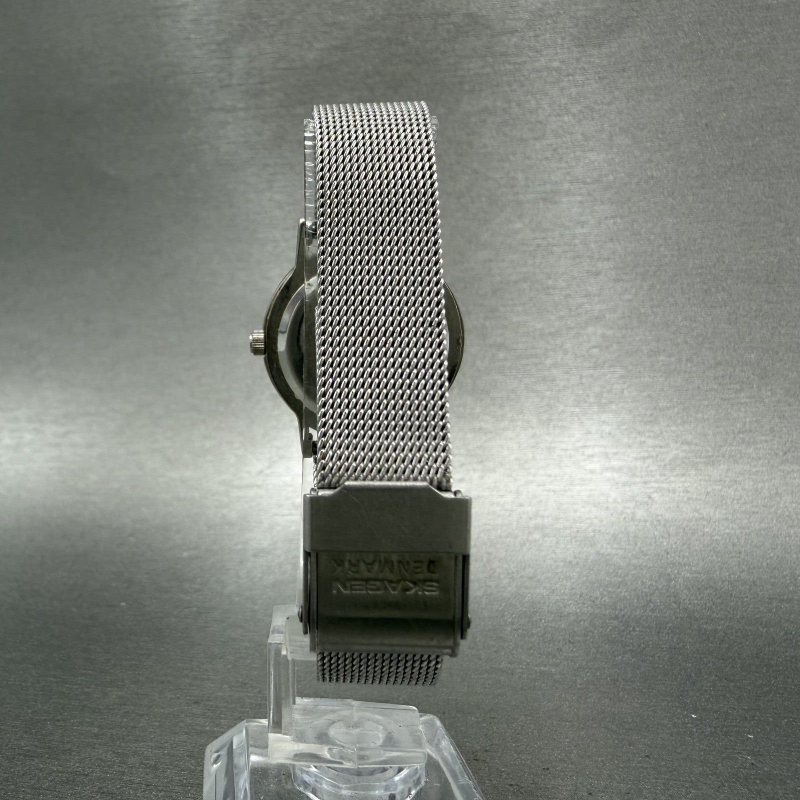 Skagen Watch Women 28mm Silver Dial Two Tone Round 30SGS Mesh Band New Battery7
