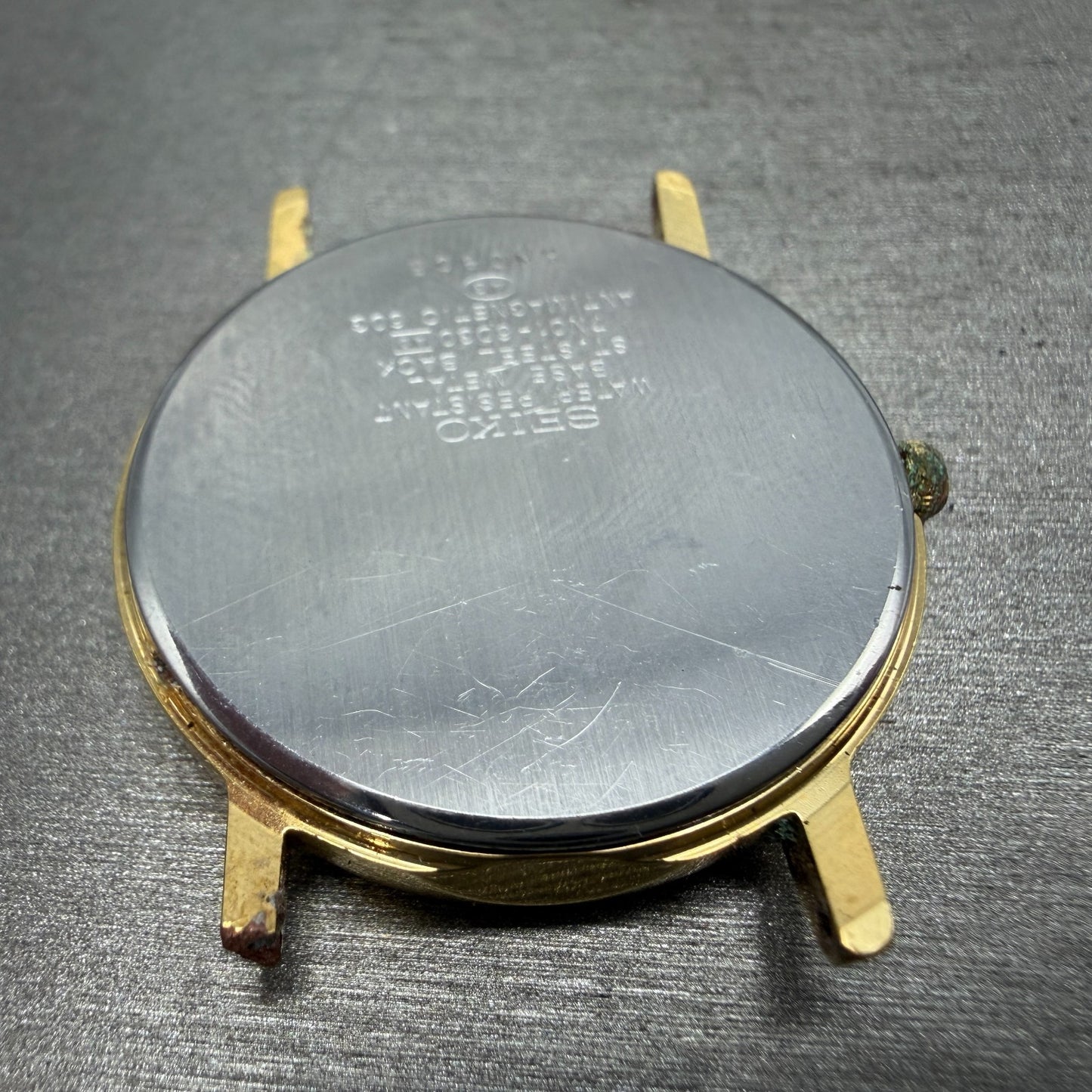 Seiko Avenue Watch Men 32mm Champagne Dial Gold Tone Round 7N01-6D30 PARTS Runs10