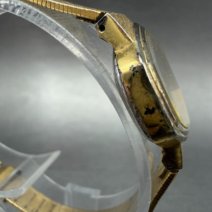 Seiko Watch Women 22mm Silver Dial Gold Tone Octagon 1421-5140 New Battery3