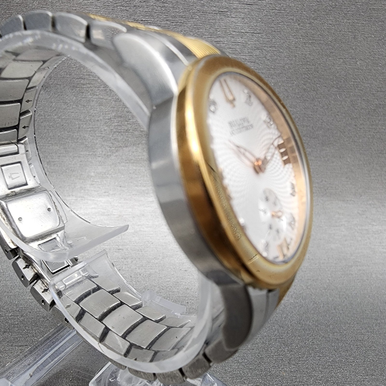 Bulova Accutron Watch Women 31mm White Dial Two Tone Small Seconds Round New Bat3