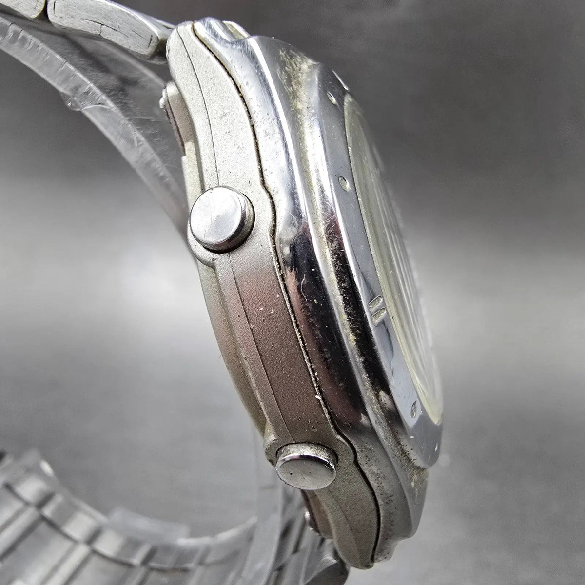 Casio Wave Ceptor Watch Women 35mm White Dial Silver Analog Digital Works GT3