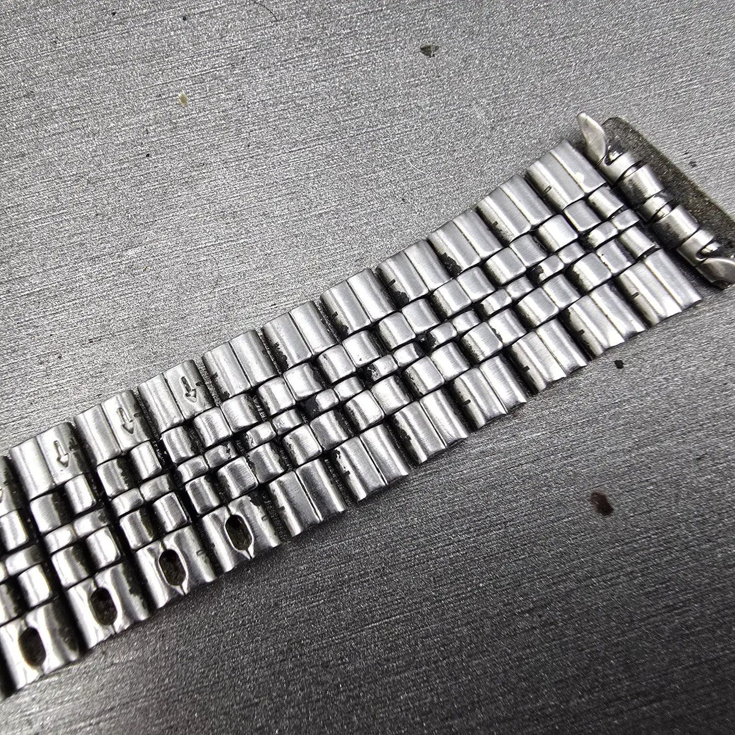 Citizen Bracelet 18mm Stainless Steel Two Tone Vintage Japan ONLY ONE END LINK10
