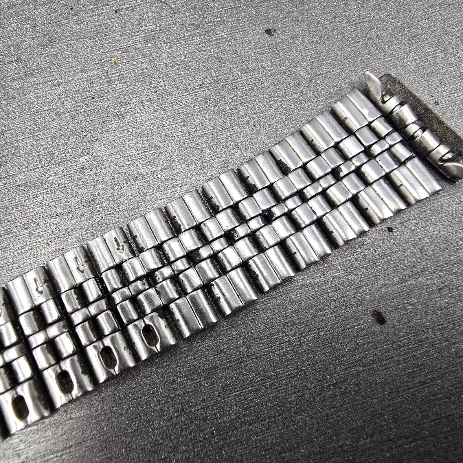 Citizen Bracelet 18mm Stainless Steel Two Tone Vintage Japan ONLY ONE END LINK10