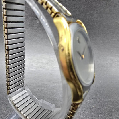 Movado Museum Watch Women 24mm Silver Dial Two Tone Round 88.66.820 New Battery3