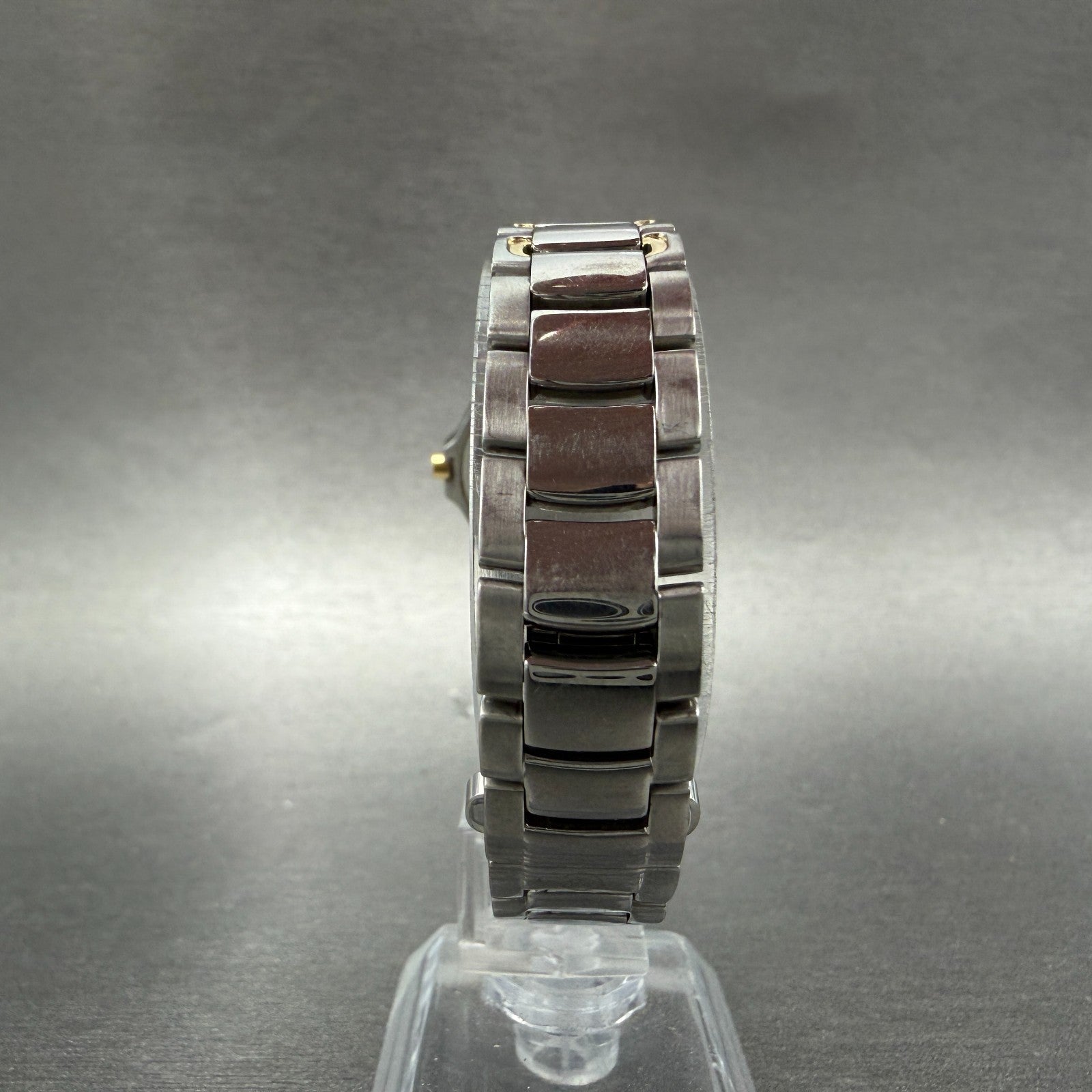 Movado Meza Watch Women 26mm Black Dial Two Tone Round 81 A1 1851 New Battery7