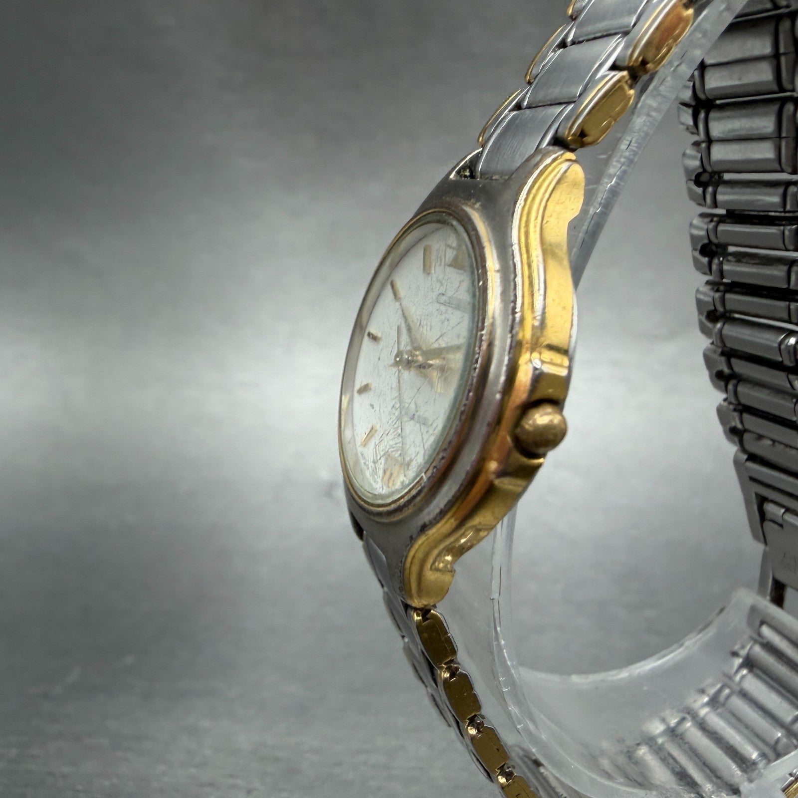 Seiko Alba Carib Watch Women 26mm White Dial Two Tone V701-2C40 New Battery5