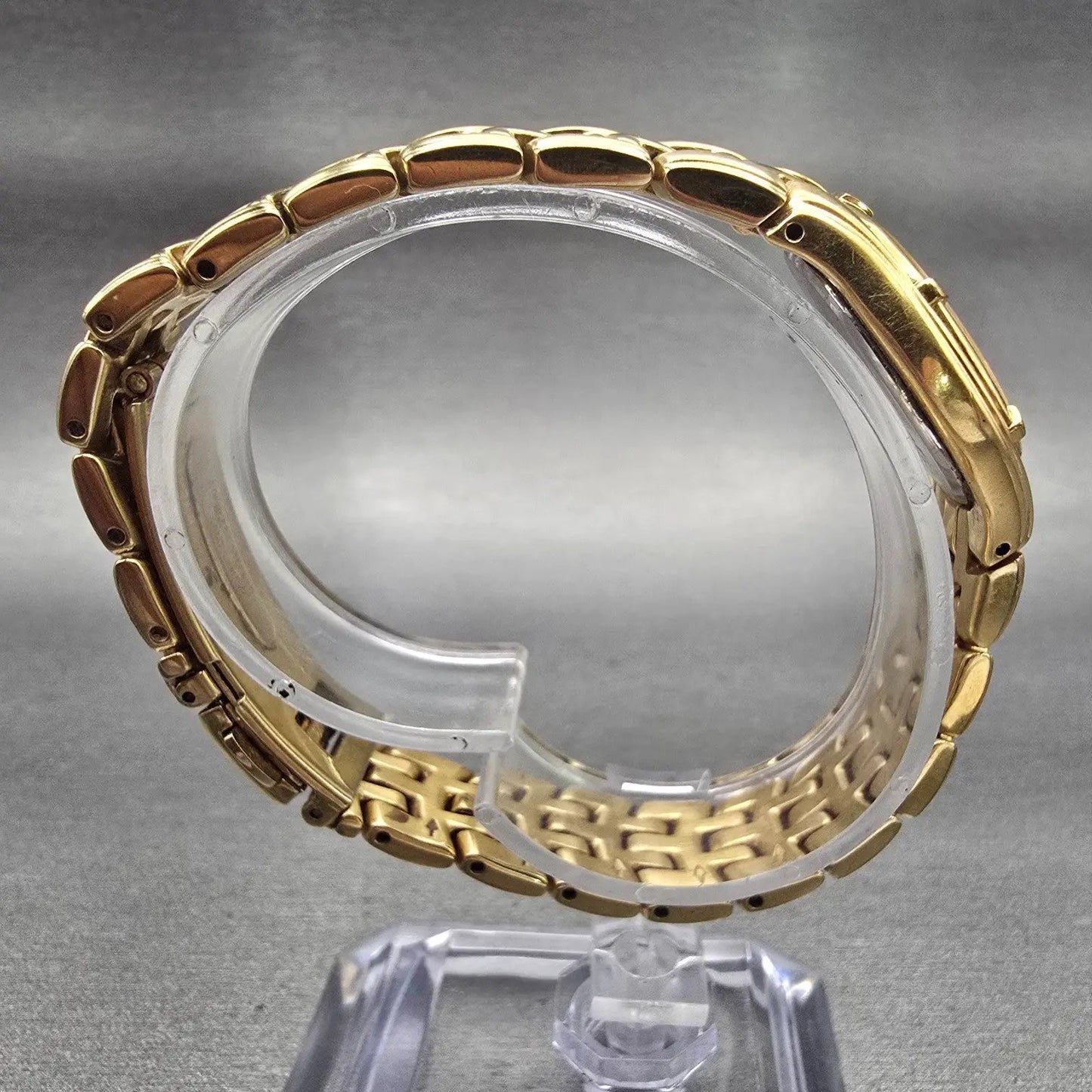 Seiko Watch Women 26mm White Dial Gold Tone Date Round V789-0369 New Battery VTG8