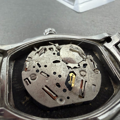 Bulova Chronograph Watch Men 39mm Black Dial Silver Tone Date 96B000 PARTS10
