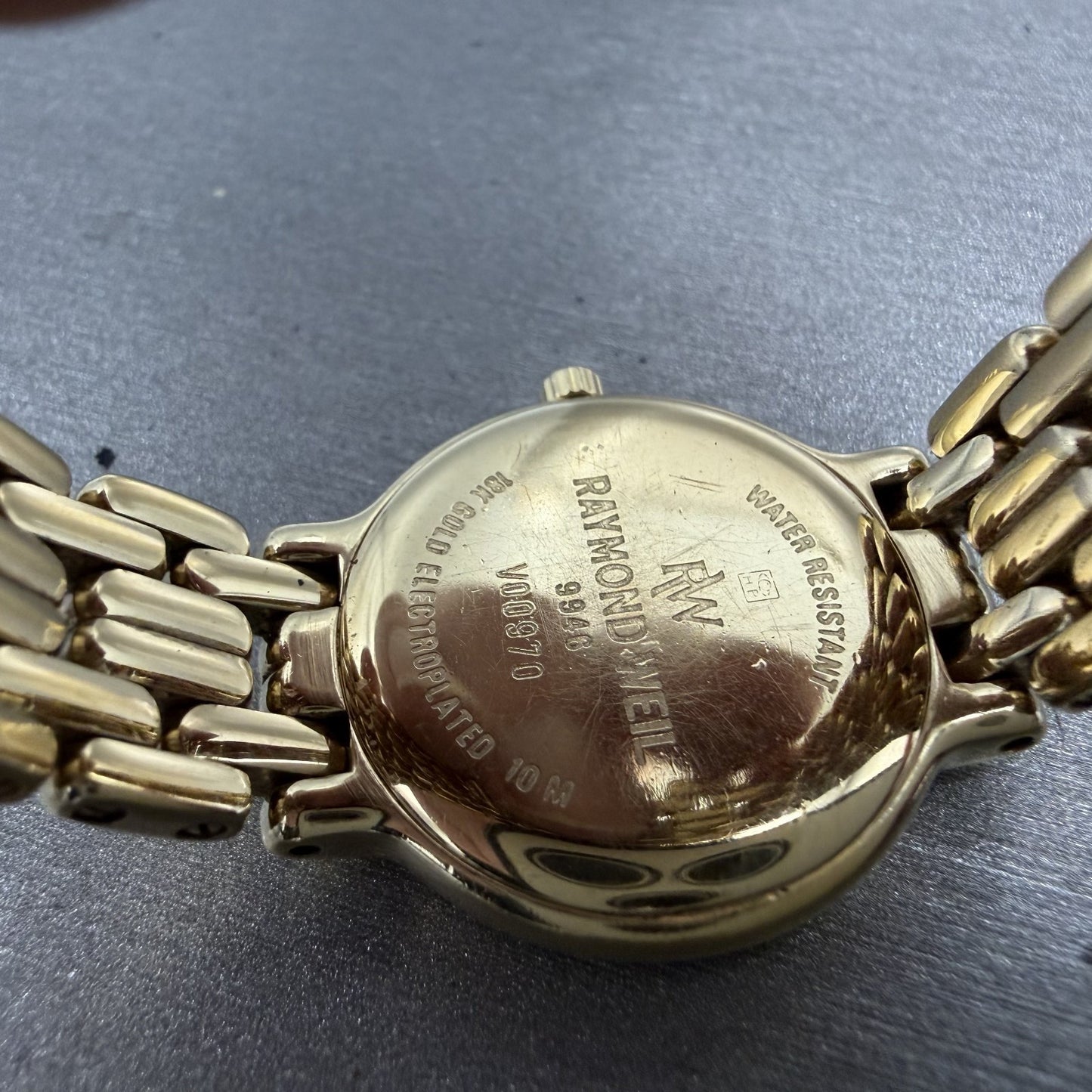 Raymond Weil Watch Women 24mm Champagne Dial Gold Plated Date Round 9946 New Bat9