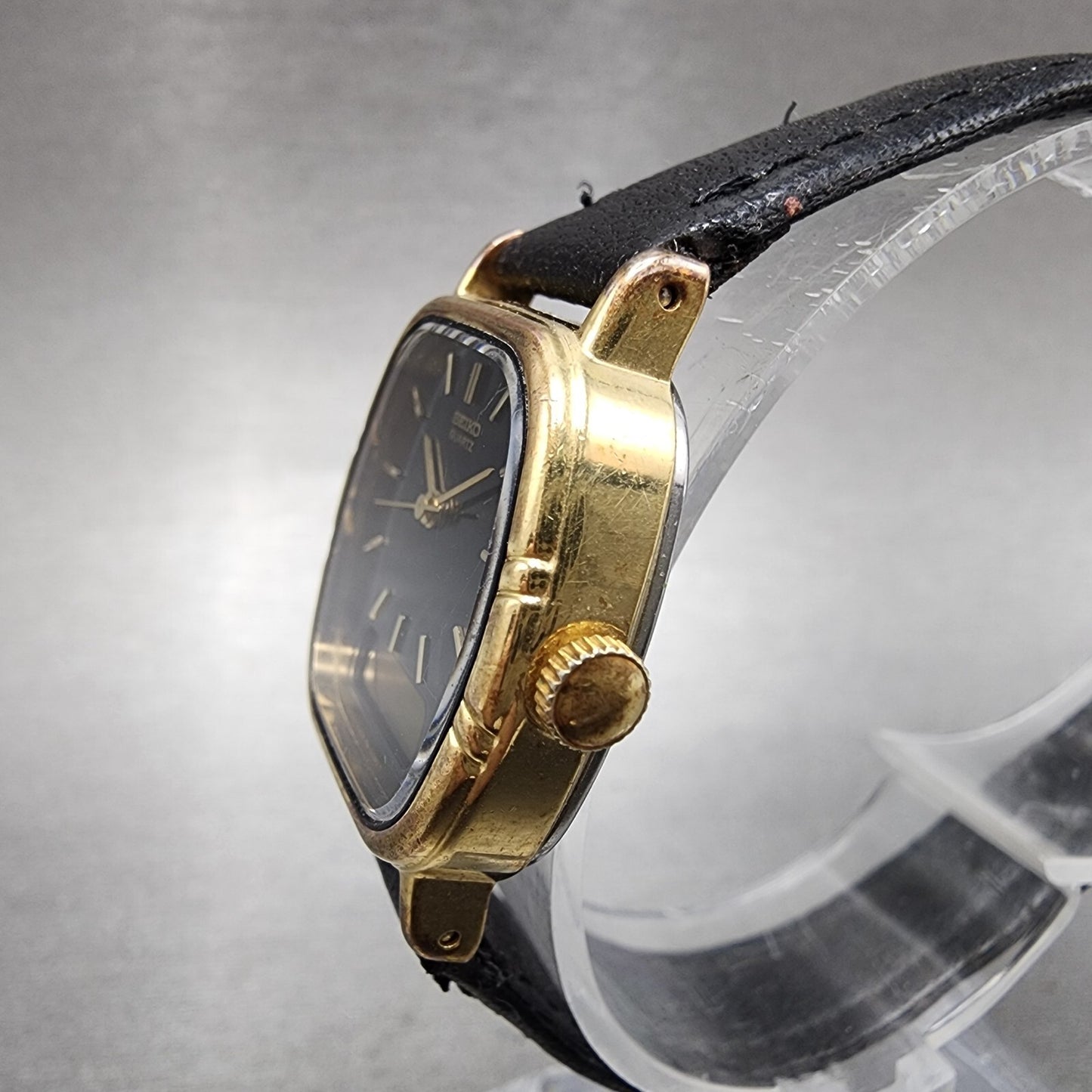 Seiko Analog Digital Watch Women 24mm Black Dial Gold Tone E0295410 PARTS3