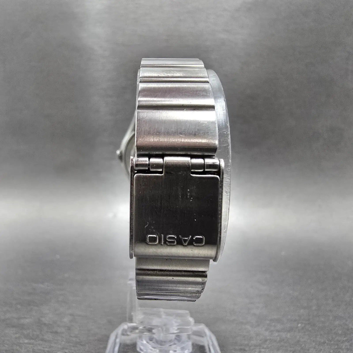 Casio Waveceptor Watch Women 28mm White Dial Silver Tone Date LWQ-10 Works JP 127