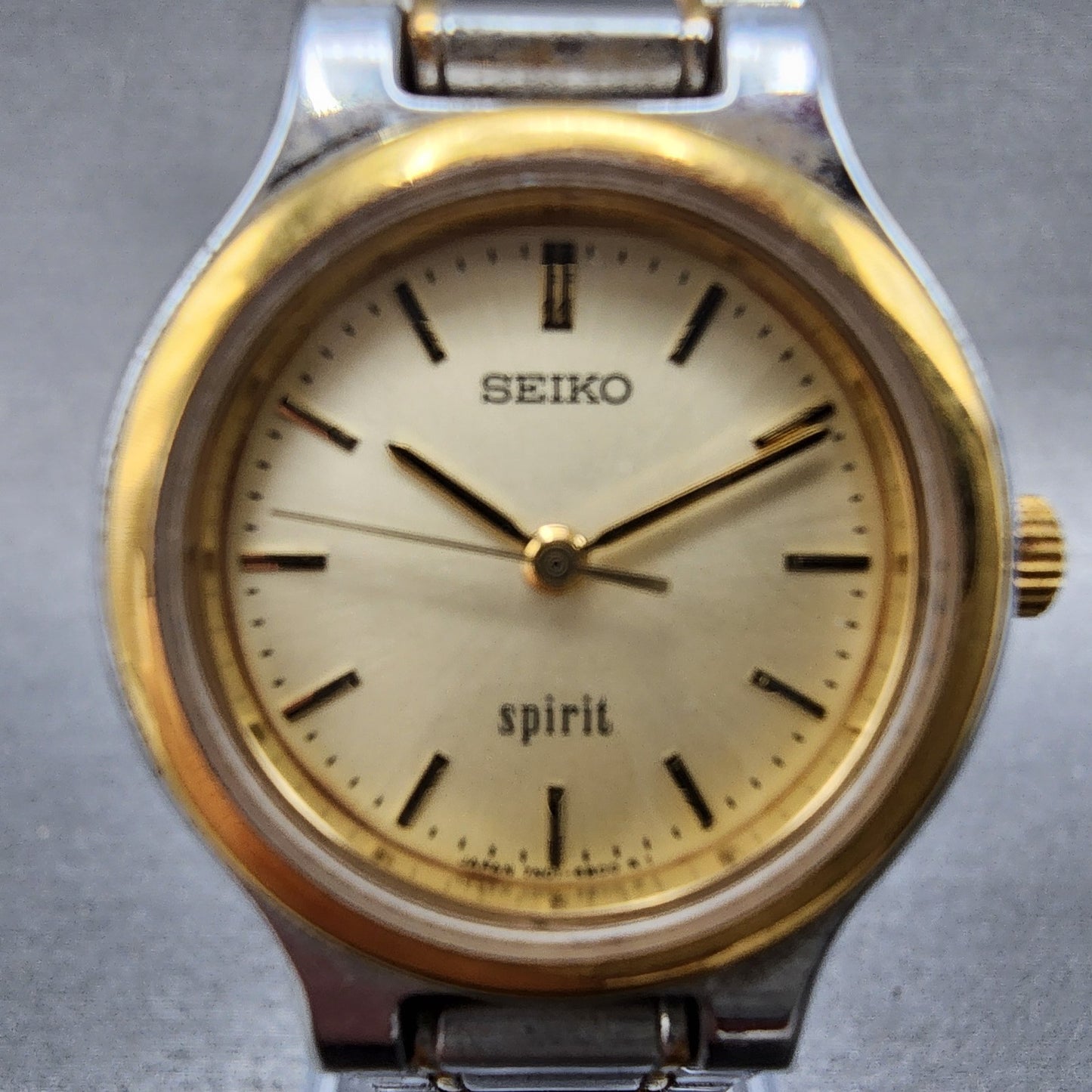 Seiko Spirit Watch Women 25mm Champagne Dial Two Tone Round 7N016A80 New Batt1