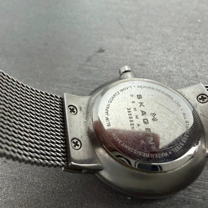 Skagen Watch Women 26mm Blue Dial Silver Tone Date Round 355SSSN New Battery9