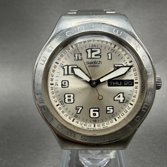 Swatch irony Cool Days Watch Men 37mm Silver Dial Steel Daydate Round New Batt0