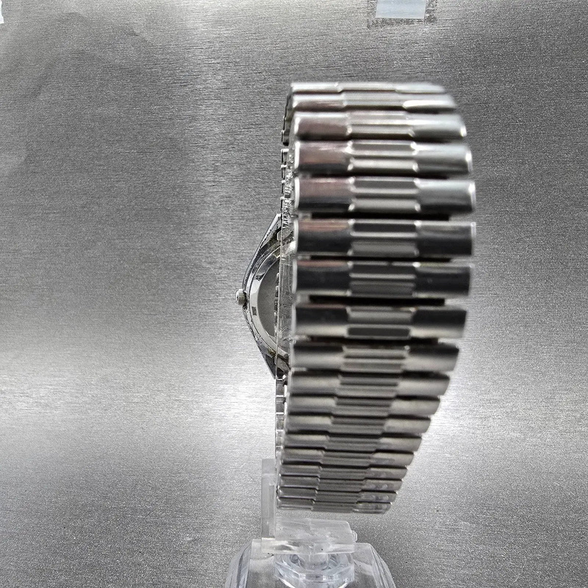Citizen CQ Watch Men 35mm Silver Dial Silver Daydate Round 6100-S09851 PARTS8