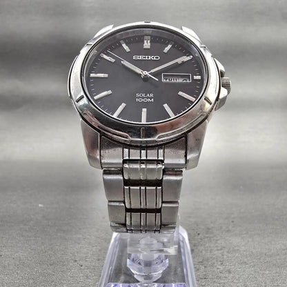 Seiko Solar Watch Men 39mm Black Dial Silver Tone Daydate Round V158-0AD0 Works5
