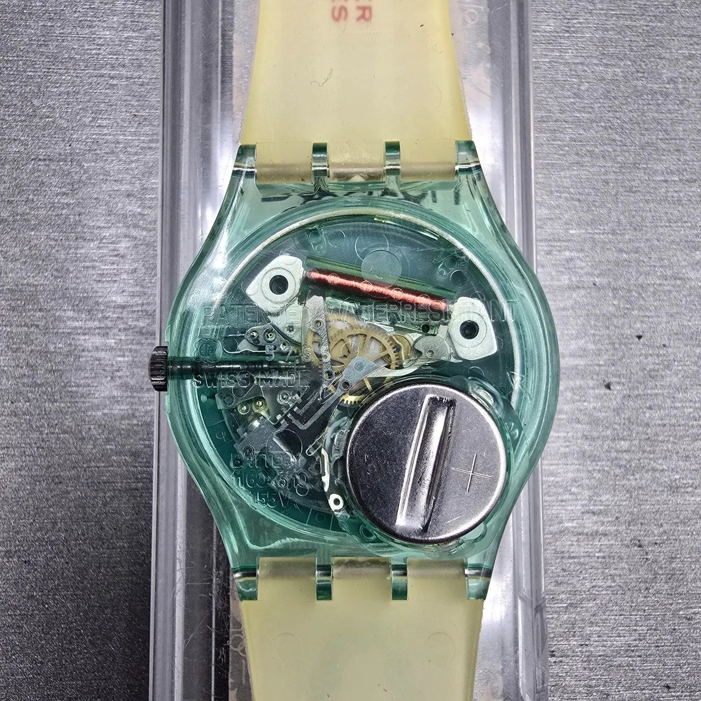Swatch ATLANTA LAURELS Watch Men 34mm Green Dial Green Case GZ145 New Battery6
