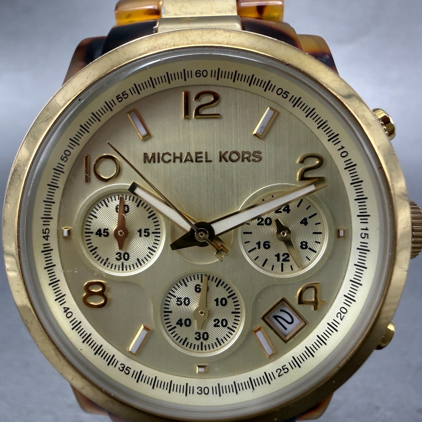 Michael Kors Runway Chrono Watch Women 38mm Champagne Dial Gold & Brown New Batt1