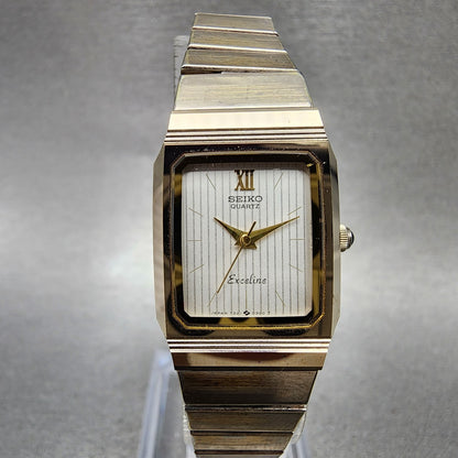 Seiko Exceline Tank Watch Women 19mm Silver Dial Gold Tone Rectangle New Battery0