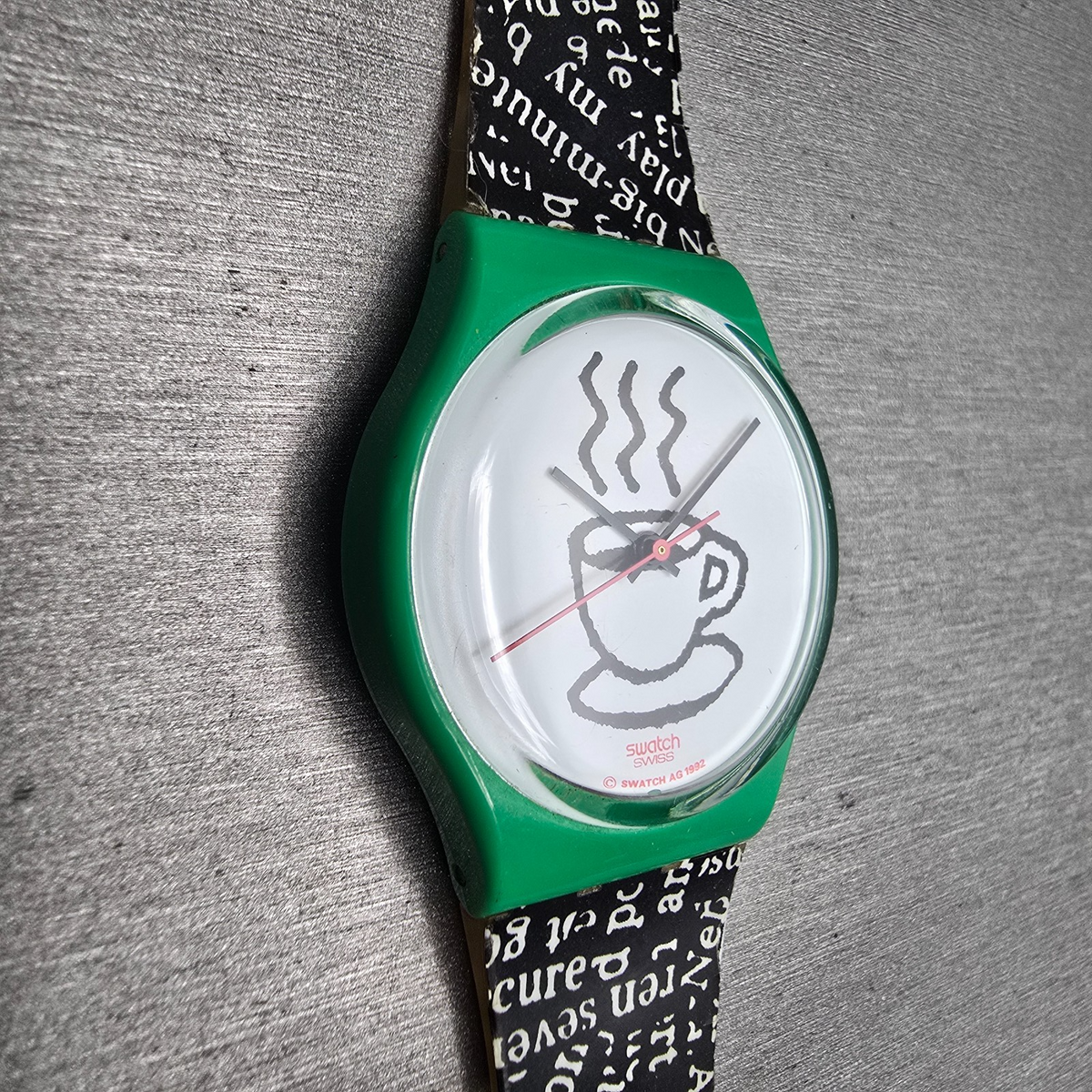 Swatch Cappuccino Watch Men 34mm White Dial Green Case Round GG121 New Battery3