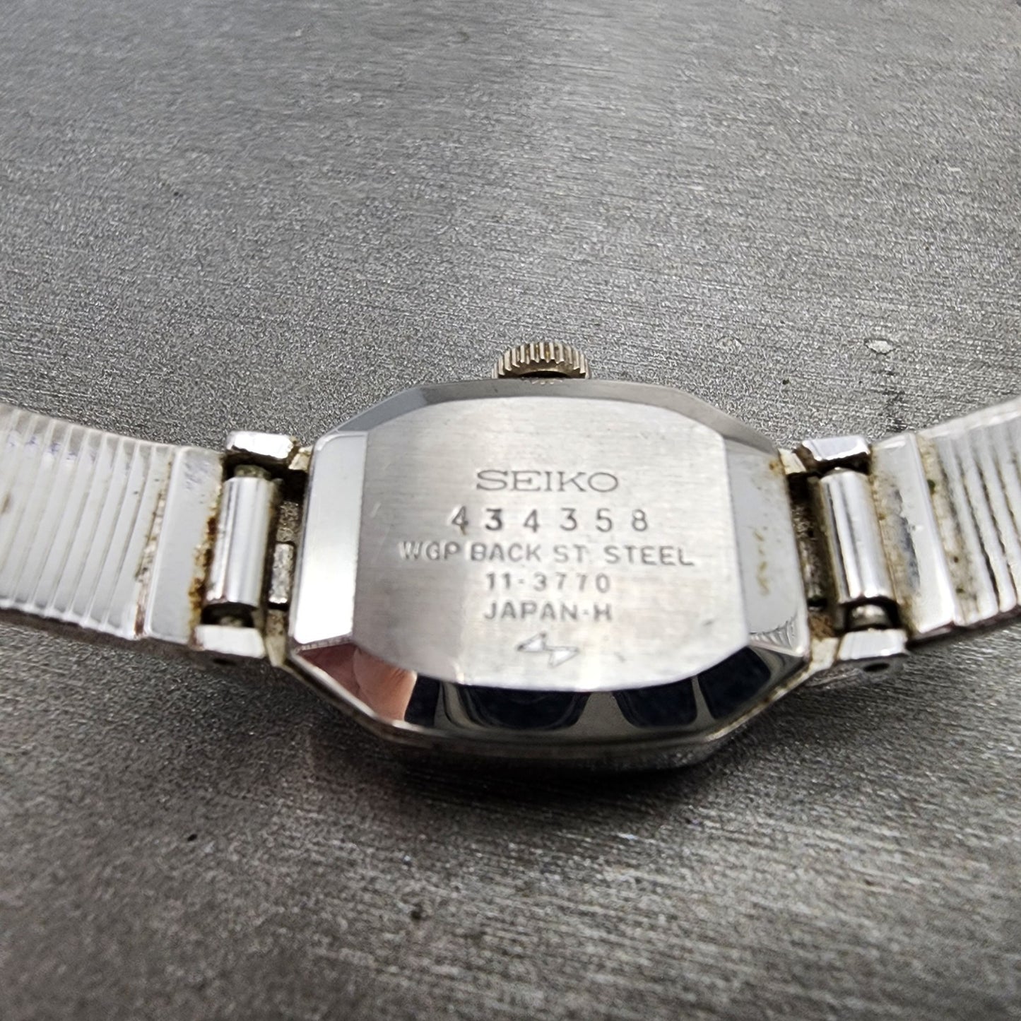 Seiko Tank Watch Women 18mm Silver Dial Silver Tone Octagon Manual 113770 Runs9