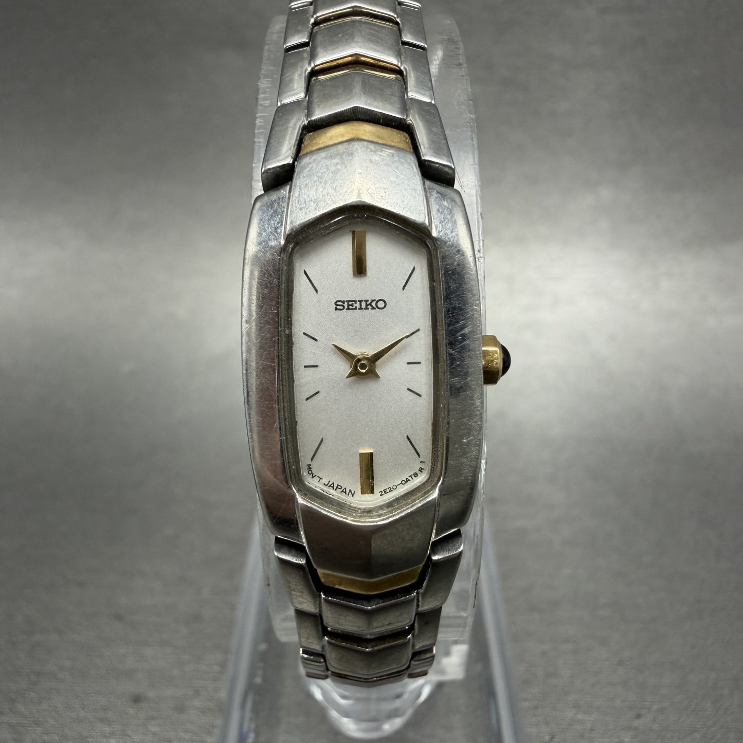 Seiko Watch Women 14mm Silver Dial Two Tone Rectangle 2e200at0 New Battery0
