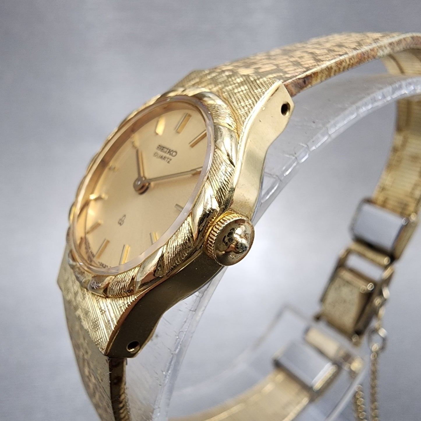 Seiko Watch Women 19mm Gold Dial Gold Tone Round 14000110 New Battery VTG2