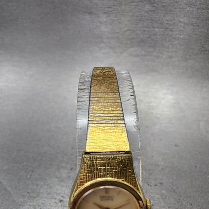 Seiko Watch 17mm Women Champagne Dial Gold Tone Round 20200329 New Battery5