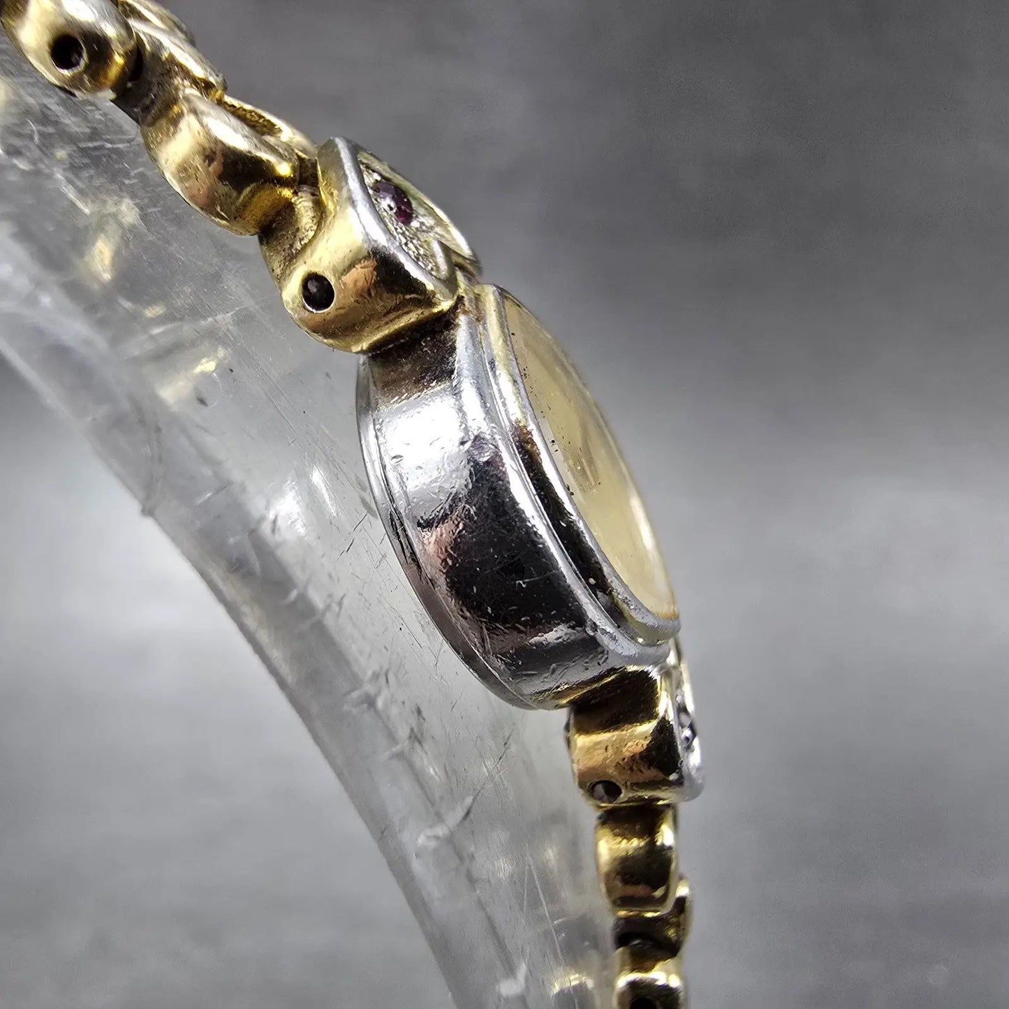 Seiko Heart Watch Women 13mm Champagne Dial Two Tone 1E20-5220 New Battery3