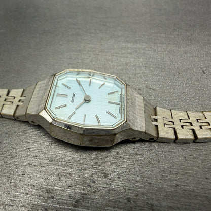 Seiko Watch Women 24mm Blue Dial Silver Tone READ!!! Manual 11-4899 Runs Vintage5