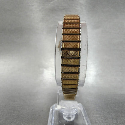 Seiko Watch Women 21mm White Dial Gold Tone Rectangle 1421-5670 New Battery