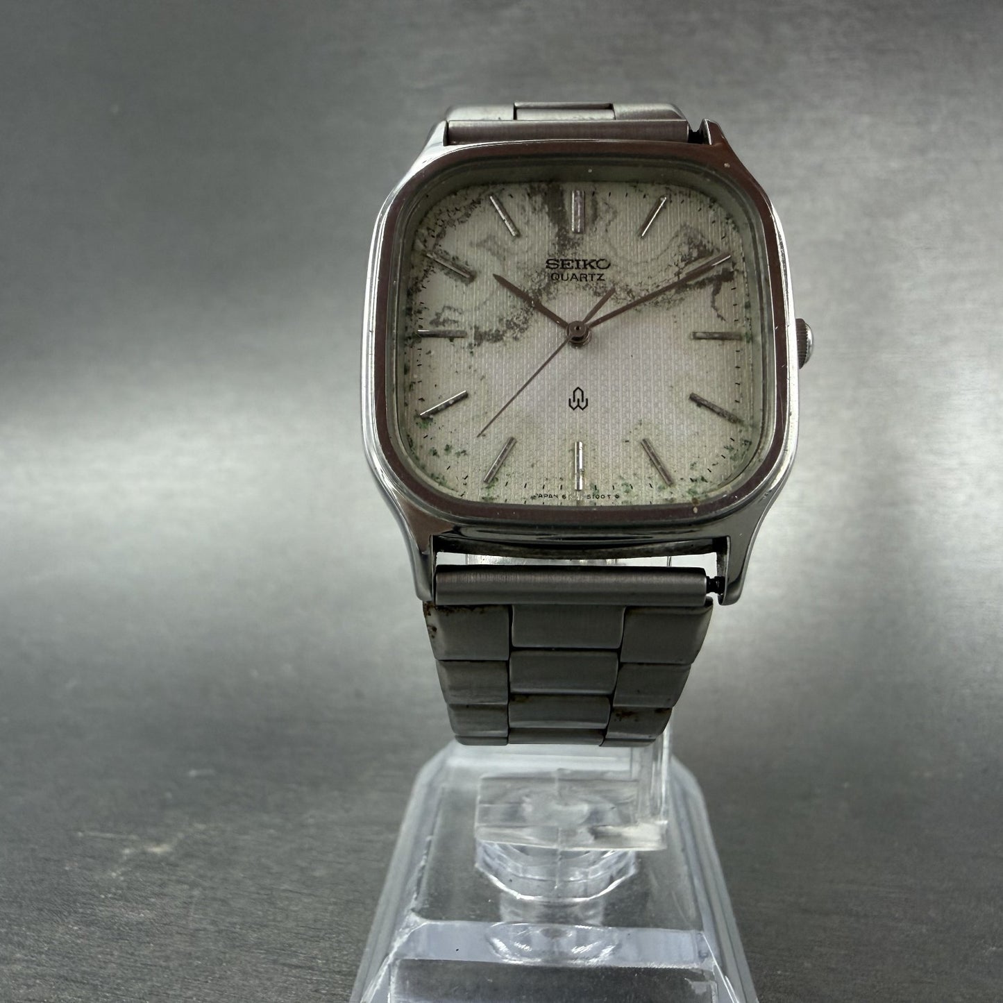Seiko Watch Men 30mm Silver Dial Silver Tone Square 6431-5050 New Battery5