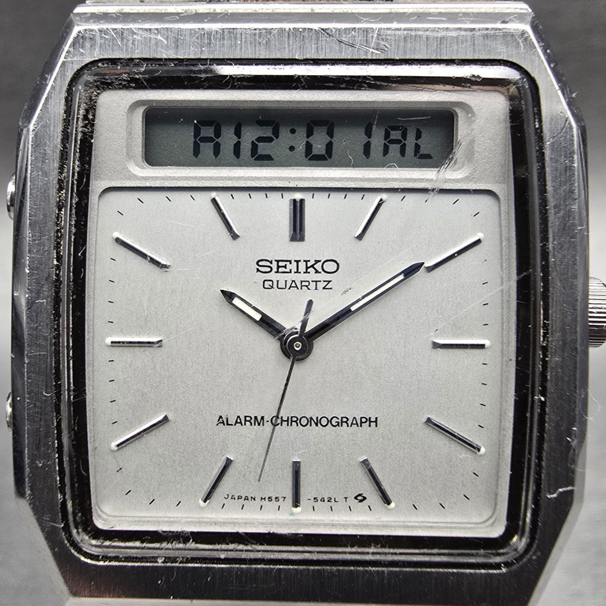 Seiko Watch Men 31mm Silver Dial Silver Chronograph Alarm H557-531H New Battery1