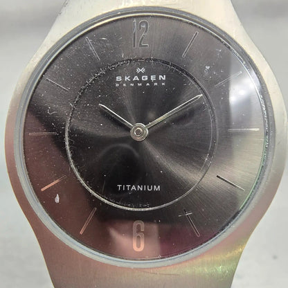 Skagen Ultra Slim Watch Men 34mm Black Dial Titanium  Round 233LTTM New Battery1