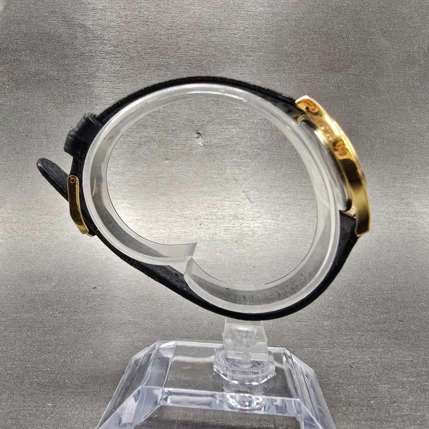 Movado Museum Watch Women 28mm Black Dial Gold Tone Round 87 E4 0823 New Battery8