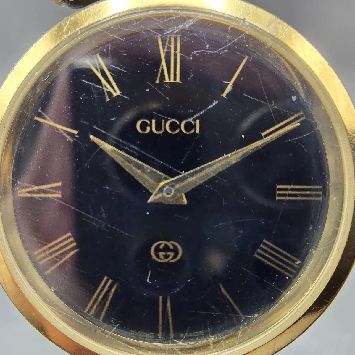 Gucci 2000M Watch Men 30mm Black Dial Gold Plated Leather Round New Battery VTGp1