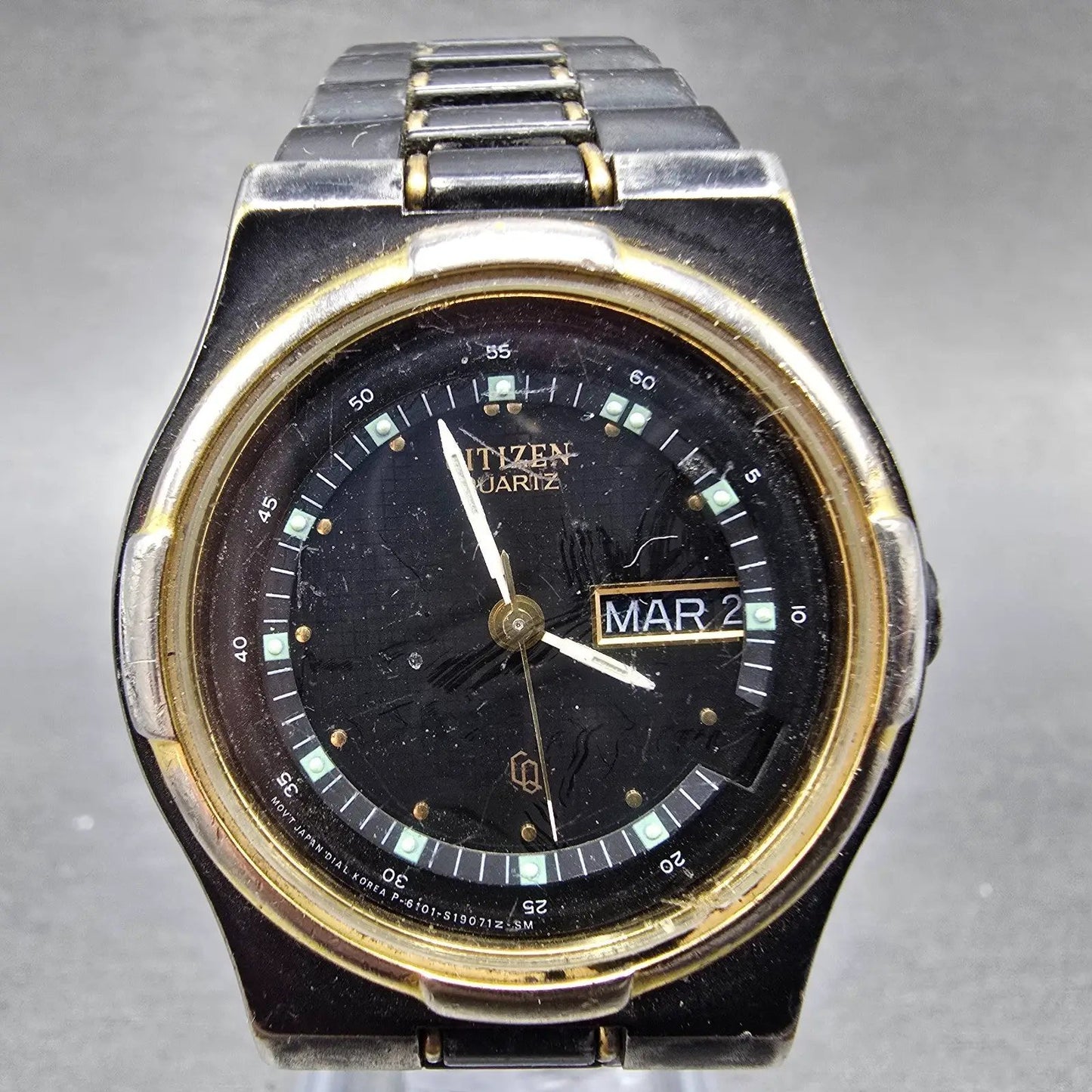 Citizen CQ Watch Men Black Dial Black & Gold Tone Daydate 6101-S04611 PARTS0