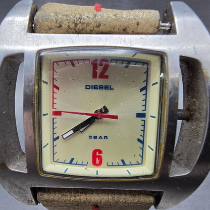 Diesel Watch Men 44mm Cream Dial Steel Rectangle DZ-2109 PARTS2